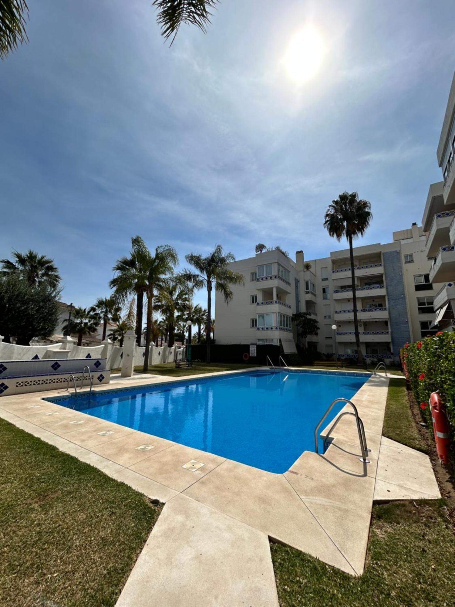Apartamento con encanto cerca de la playa el rosario Marbella Exterior foto